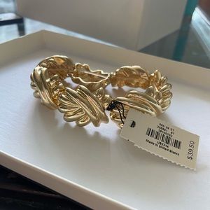 NWT Talbot’s Gold Bracelet